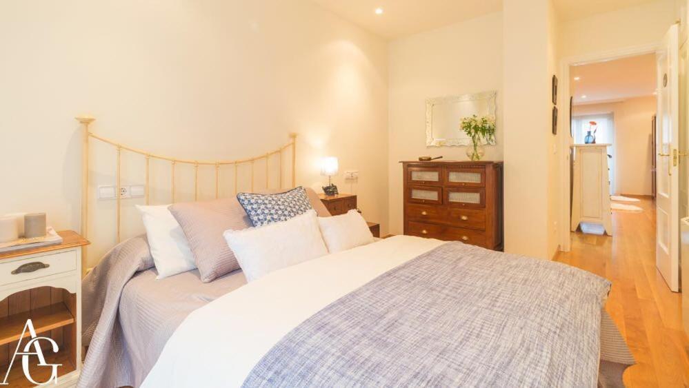 Apartamento Plaza De Espana Ribadeo Eksteriør billede